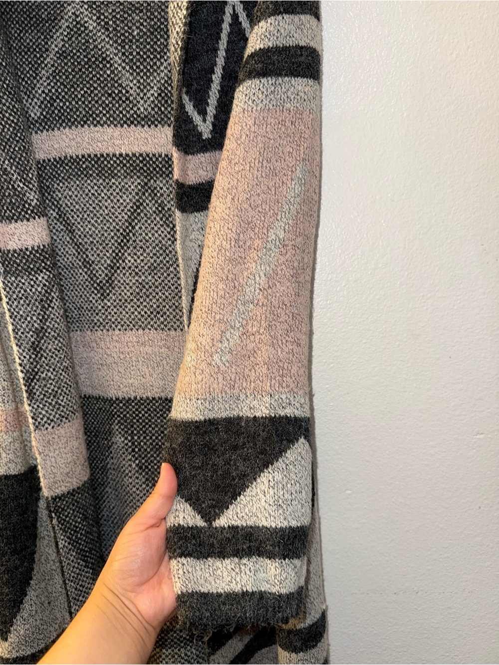 Sioni Long Hooded Aztec Knit Cardigan - Black, Cream, Pink - Picture 4 of 5